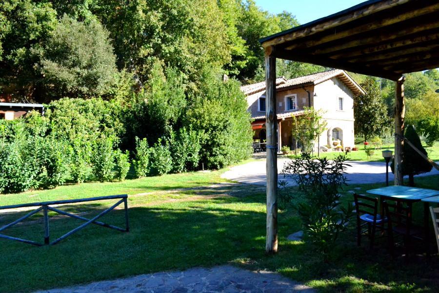 Agriturismo La Sorgente Di Nepi Otel Dış mekan fotoğraf